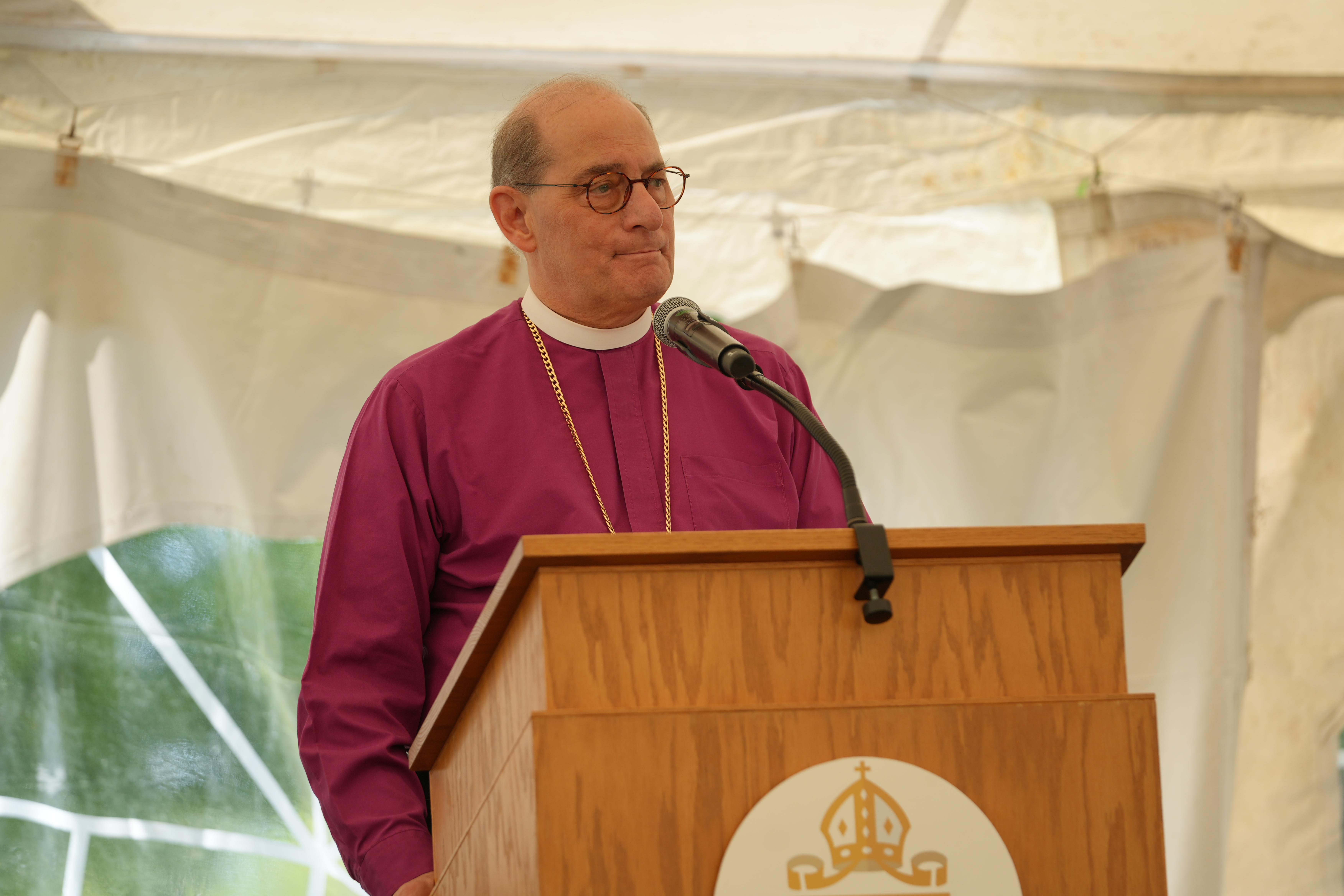 Bishop Provenzano delivering final remarks at Farewell Celebration