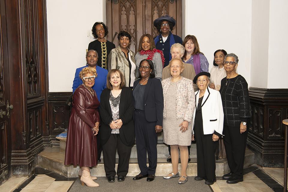 ECW Board Stand for Group Photo